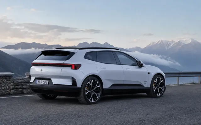 Polestar 4 SUV: czym przewyższa wersję Coupé pod względem praktyczności