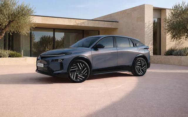 Lancia Gamma: hybryda, elektryk i HF Integrale — porównanie