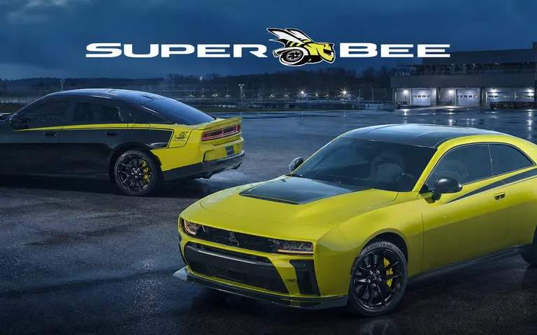 Nowy Dodge Charger Super Bee: 600 KM bez V8 i zmiany na tor Nowy Dodge Charger Super Bee: 600 KM bez V8 i zmiany na tor