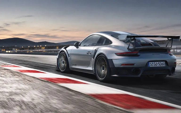 Porsche 911 GT2 Flachbau RS: Sonderwunsch a seryjny 911 Porsche 911 GT2 Flachbau RS: Sonderwunsch a seryjny 911